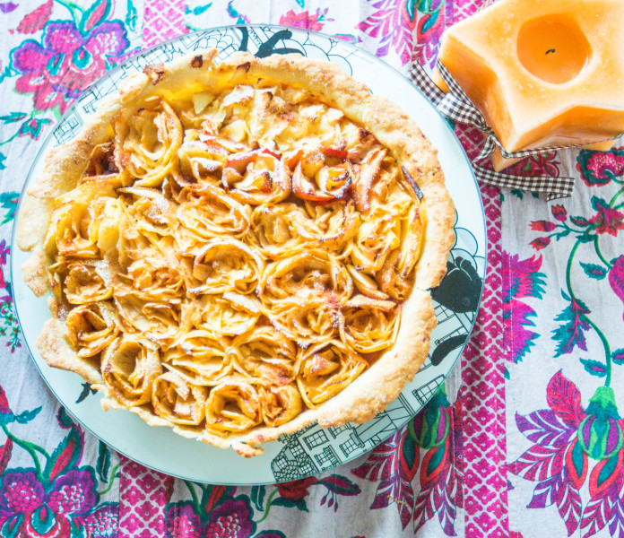 Tarte aux pommes en forme de rose